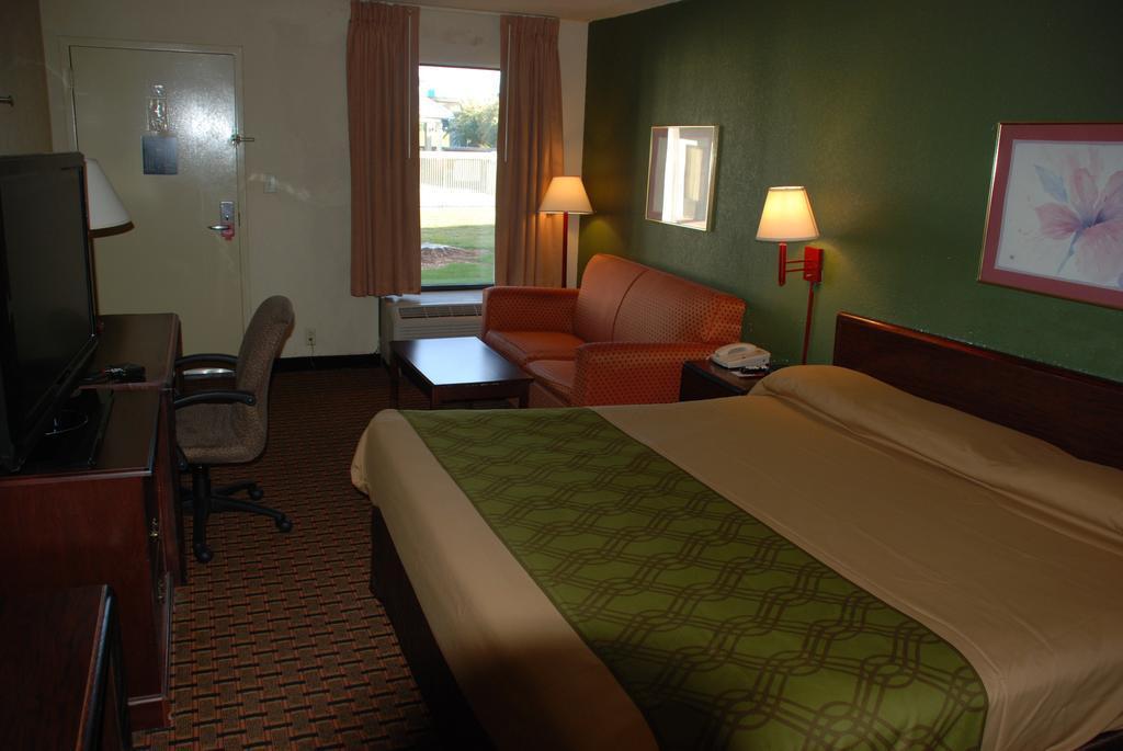 Econo Lodge - Oxmoor Birmingham Buitenkant foto