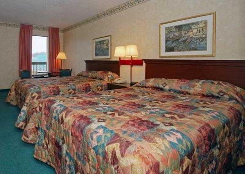 Econo Lodge - Oxmoor Birmingham Buitenkant foto