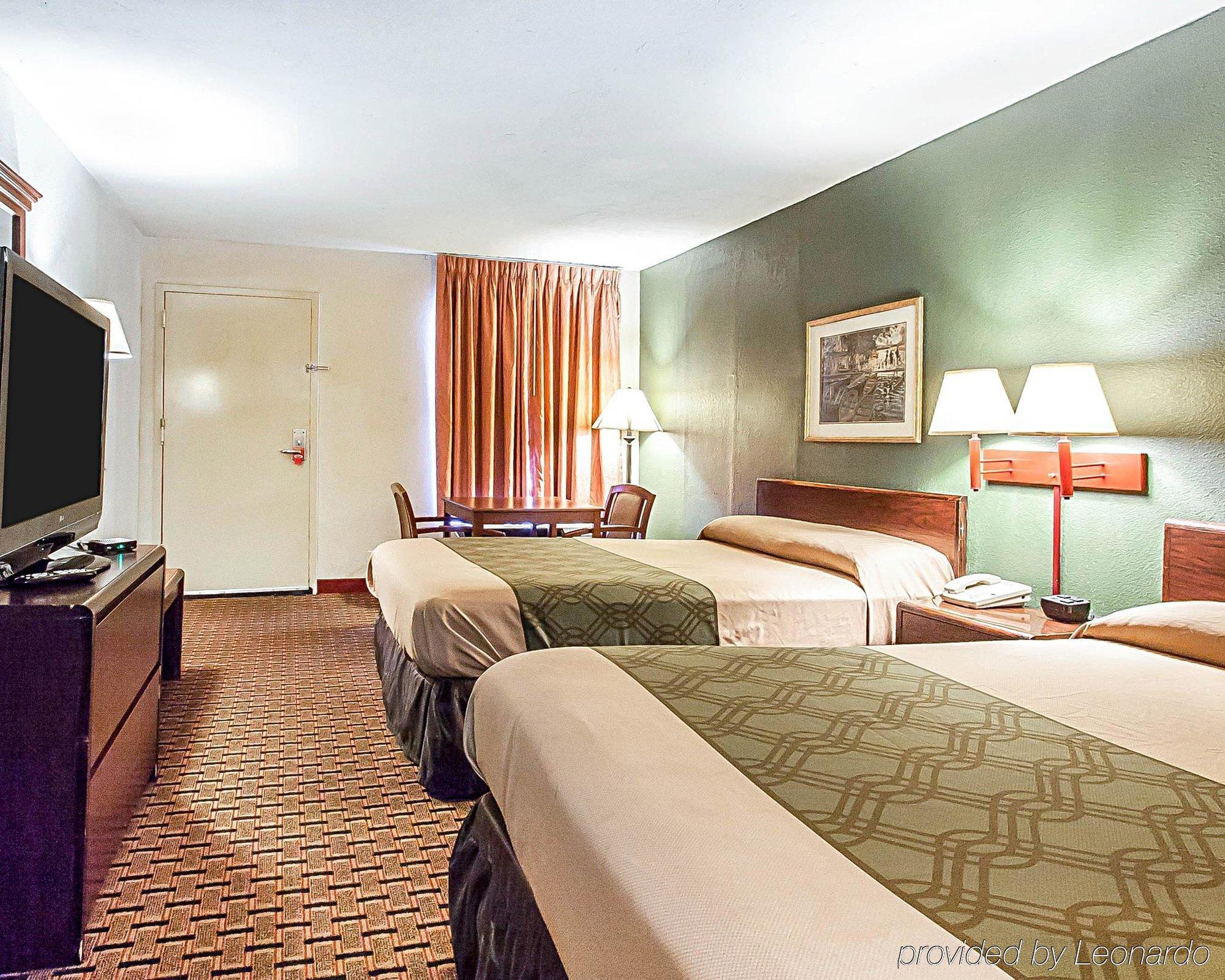 Econo Lodge - Oxmoor Birmingham Buitenkant foto