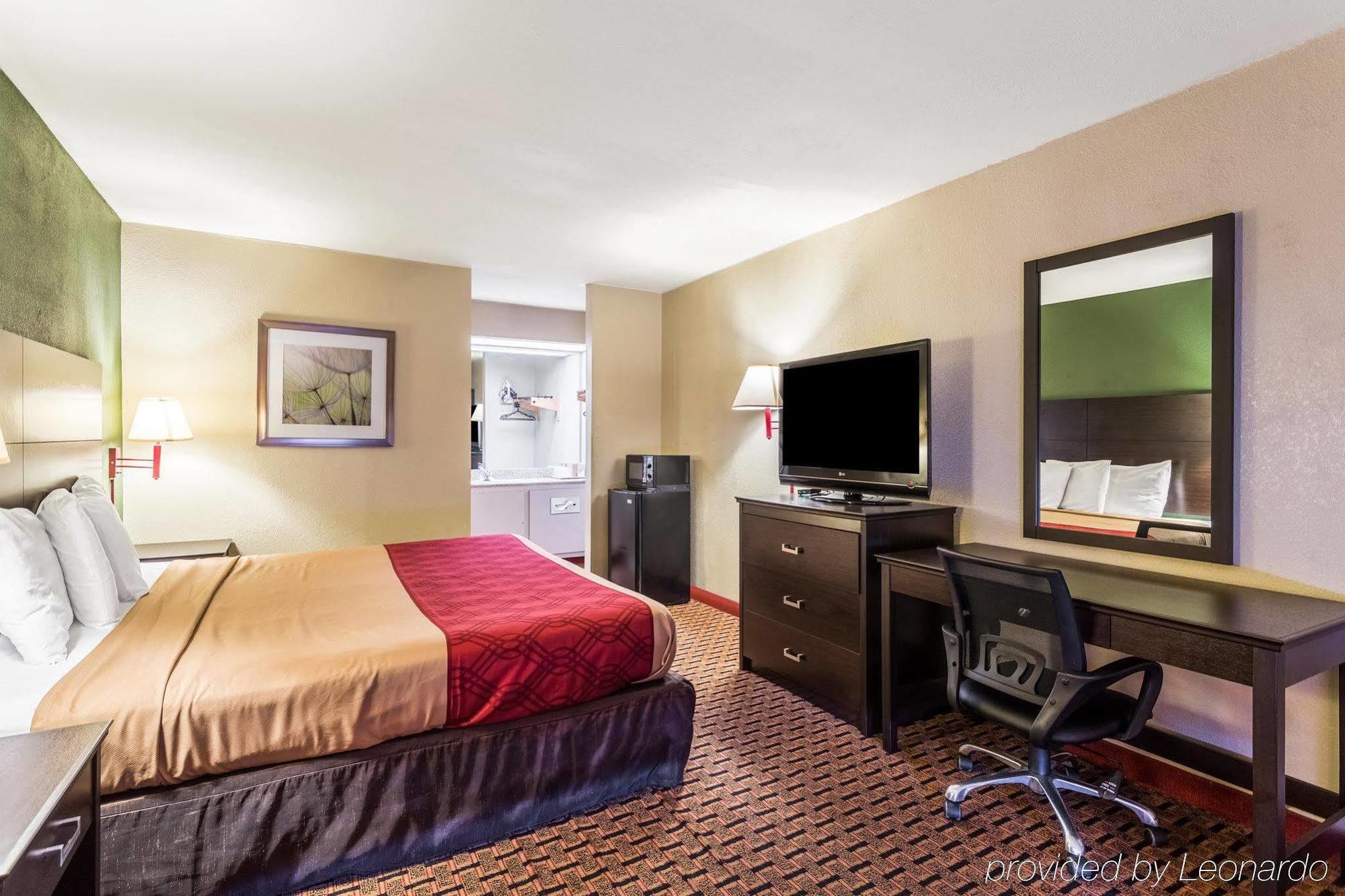 Econo Lodge - Oxmoor Birmingham Buitenkant foto